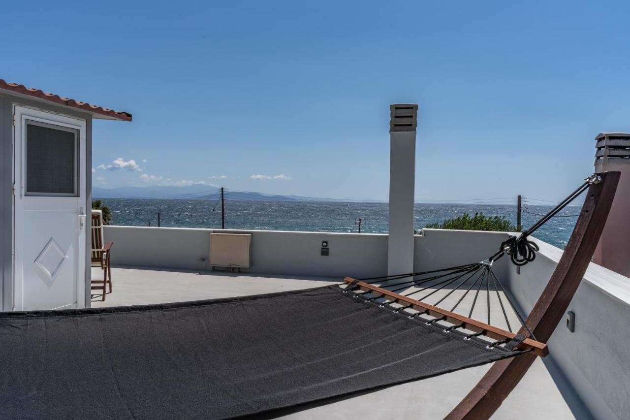 Yoga Euphoria Seaside Apartment Artemida  Exteriér fotografie